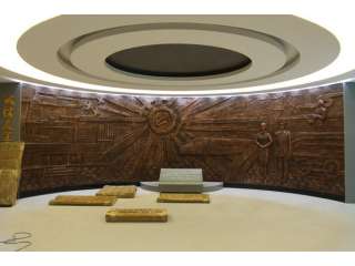 锦州铁路技术学校浮雕墙