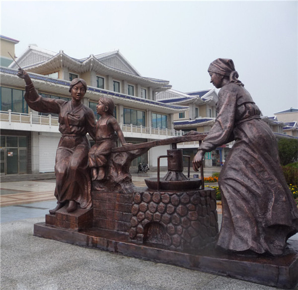 延吉广场小品雕塑