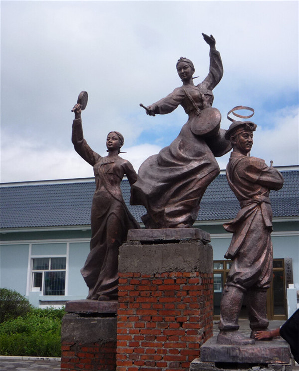 延吉政府意义雕塑