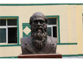 人物纪念头像雕塑