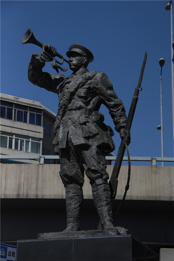 红军铸铜雕塑
