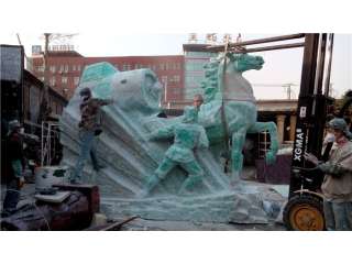 玻璃钢大型雕塑