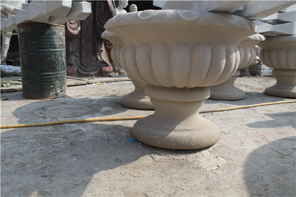 花坛砂岩雕塑