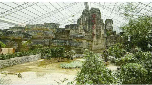 绿色景观仿石水泥雕塑