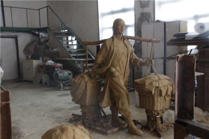 泥稿大样雕塑