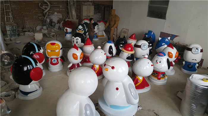 彩绘卡通雕塑 (15)