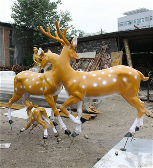 彩绘卡通雕塑 (23)