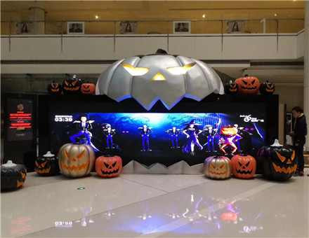 万圣节装雕塑