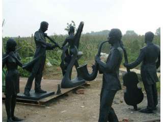 沈阳交响广场雕塑